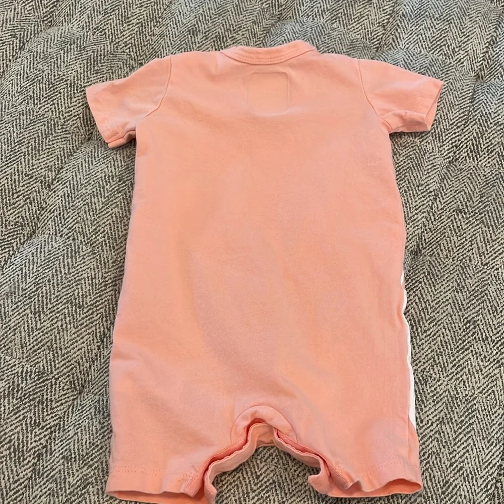 Nike one piece size 0-3 mths
